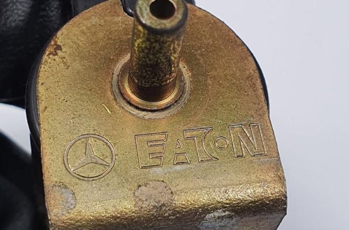 ZAWÓR CIŚNIENIA DOŁADOWANIA MERCEDES W126 3.8 V8