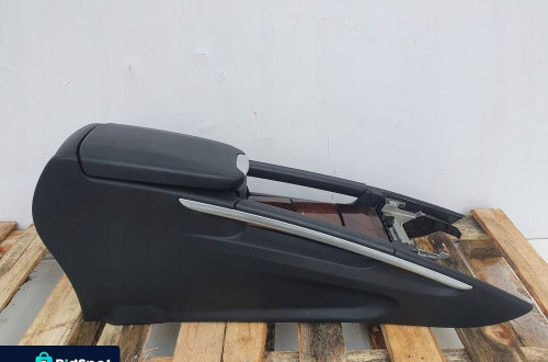 Mercedes ML W164 PODŁOKIETNIK DREWNO A1646801314