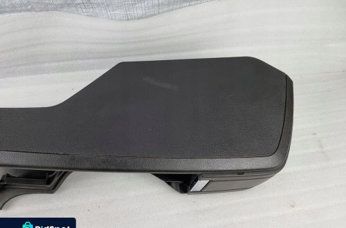 FORD MUSTANG V LIFT 10-14 TUNEL ŚRODKOWY KONSOLA