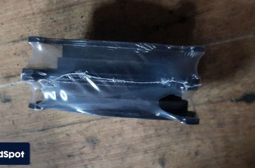 VOLKSWAGEN GOLF I  II  KLOCKI HAMULCOWE PRZÓD HART