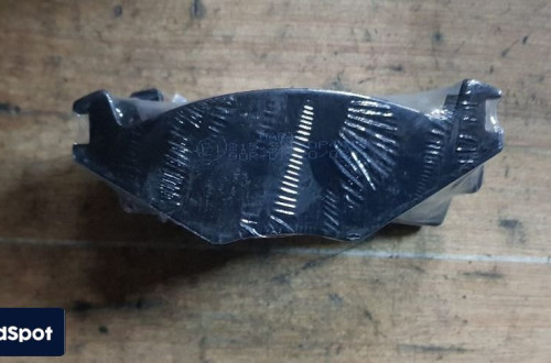 VOLKSWAGEN GOLF I  II  KLOCKI HAMULCOWE PRZÓD HART