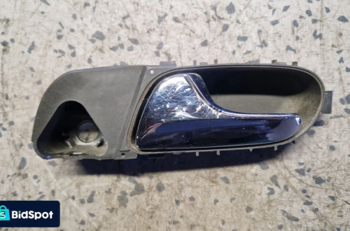 MERCEDES VANEO W414 KLAMKA WEWNĘTRZNA  A41476011061