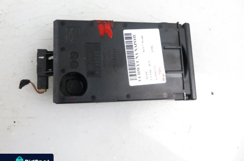 UCHWYT NA NAPOJE AUDI A6 C5 4B0862534A