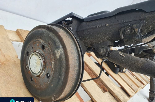 Opel Corsa F 1.2 TYLNA BELKA ZAWIESZENIA OŚ ŁADNA