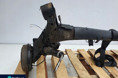 Opel Corsa F 1.2 TYLNA BELKA ZAWIESZENIA OŚ ŁADNA