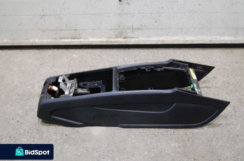 TUNEL ŚRODKOWY SKÓRA CZARNY AUDI Q7 2008R. 4L1863244D