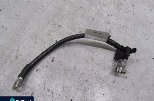 audi a4 b8 uk klema minusowa