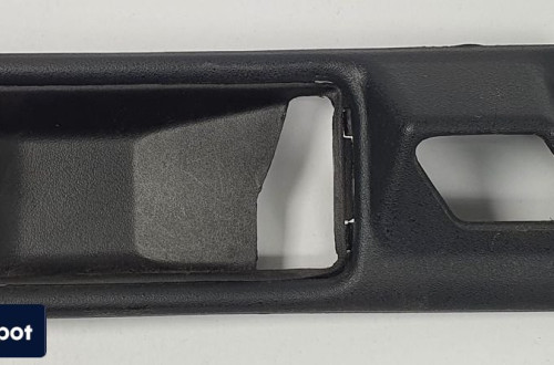 OSŁONA KLAMKI DRZWI TYŁ MERCEDES W126 1267660211