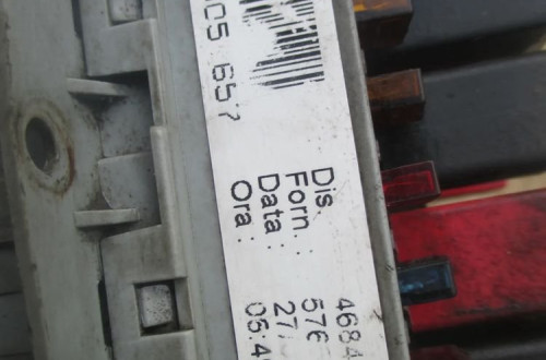 Skrzynka bezpieczników FIAT Stilo 46846109