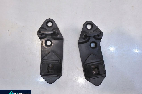 RYGIEL ZAMKA KLAPY TYŁ JEEP GRAND CHEROKEE II WJ