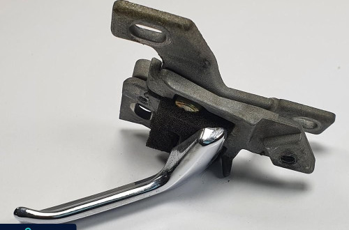 KLAMKA WEWNĘTRZNA PRAWA MERCEDES W126 1267660417