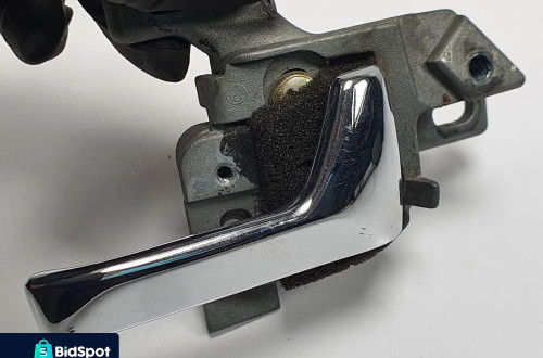 KLAMKA WEWNĘTRZNA PRAWA MERCEDES W126 1267660417