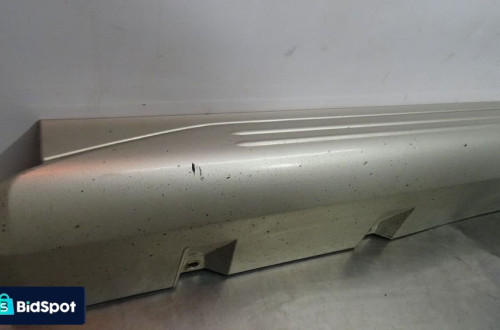 LISTWA PROGOWA LEWA ZEWNĘTRZNA SUZUKI JIMNY III 1.3AWD  77641-81A00