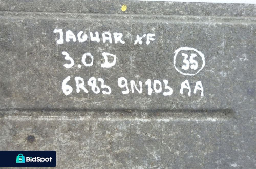 Jaguar XF 3.0 D CHŁODNICZKA PALIWA chłodnica