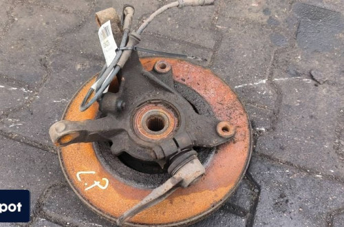ZWROTNICA LEWA PRZÓD RENAULT SCENIC I LIFT