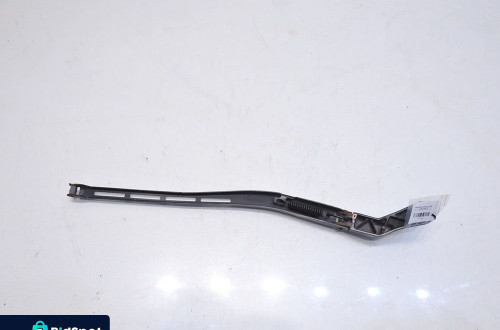 RAMIE WYCIERACZKI PRAWE AUDI A4 B7 8E1955408C