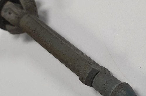 DYSZA SPRYSKIWACZA LAMPY MERCEDES W126