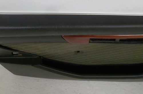 TAPICERKA BOCZEK LEWY PRZÓD MERCEDES W126 EUROPA