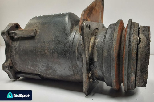 SPRĘŻARKA KLIMATYZACJI MERCEDES W126 3.8 V8