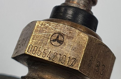 CZUJNIK TEMPERATURY PŁYNU MERCEDES W126 3.8 V8