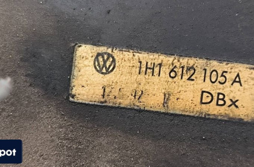 SERWO HAMULCOWE VOLKSWAGEN GOLF III 1H1612105A