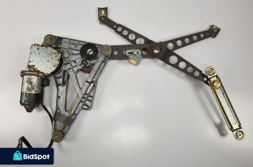 MECHANIZM SZYBY PRAWY PRZÓD PRZEDNI MERCEDES W126
