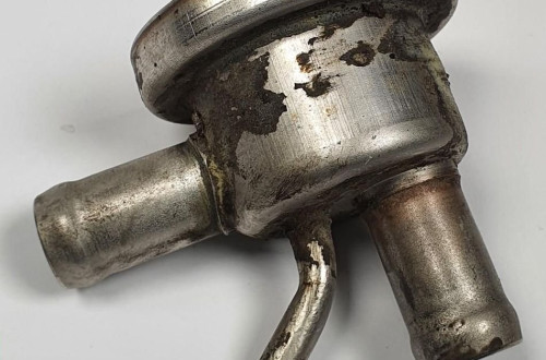 REGULATOR CIŚNIENIA PALIWA MERCEDES W126 3.8 V8