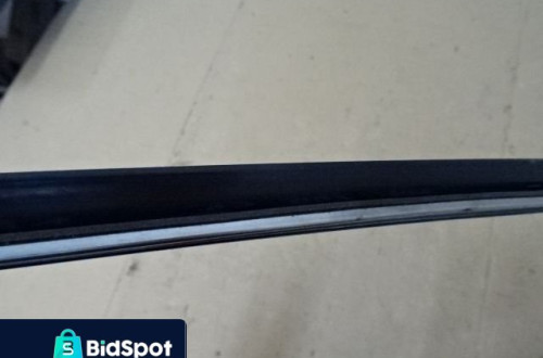 LISTWA LISTWY DACHOWE AUDI 100 C4 SEDAN 90-94 NR207