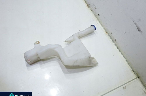 ZBIORNICZEK SPRYSKIWACZY FORD FIESTA MK7 1.4 TDCI