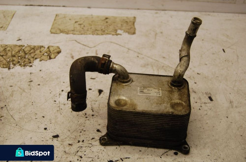 CHŁODNICA OLEJU 079117015A AUDI Q7 4.2 FSI A6 A5