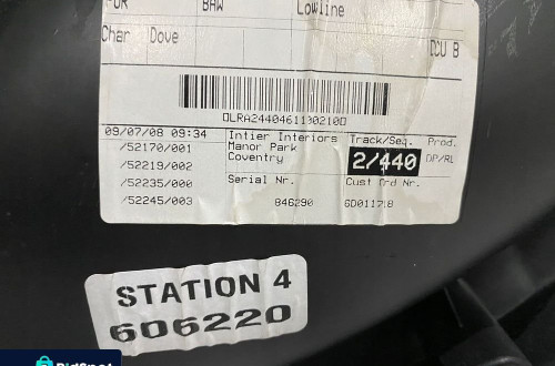 JAGUAR XF X250 BOCZEK DRZWI LEWY TYŁ FV