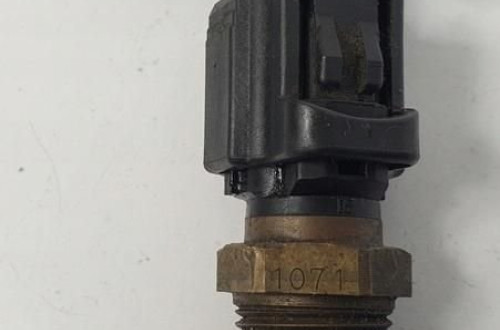 CZUJNIK TEMPERATURY WODY MITSUBISHI LANCER VII 2.0