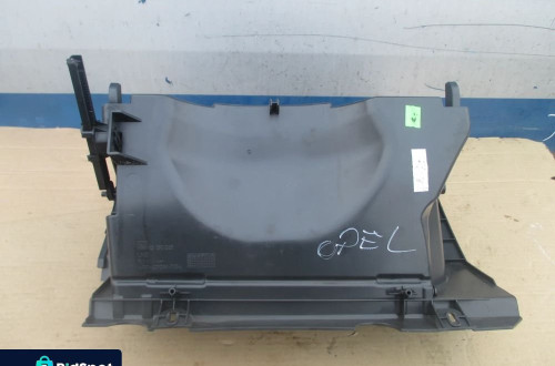 Schowek pasażera opel zafira B 13150268