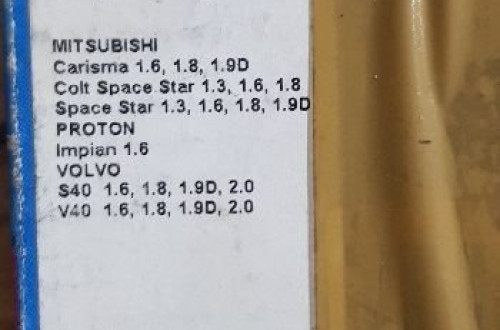 MITSUBISHI CARISMA COLT SPACE STAR VOLVO S40 V40  KLOCKI HAMULCOWE PRZÓD FOMAR