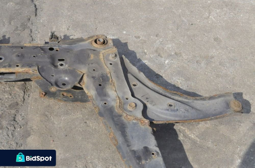 NISSAN JUKE SANKI ZAWIESZENIA