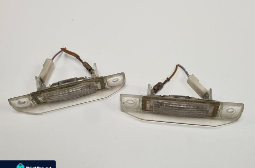 LAMPKA TABLICY REJESTRACYJNEJ MERCEDES W140
