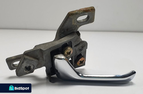 KLAMKA WEWNĘTRZNA LEWA MERCEDES W126 1267660317