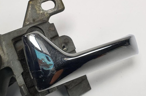 KLAMKA WEWNĘTRZNA LEWA MERCEDES W126 1267660317