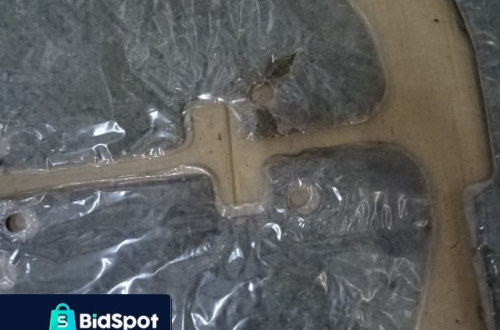 WYCISZENIE WYGŁUSZENIE DRZWI AUDI 100 C4 SEDAN 90-94 NR162