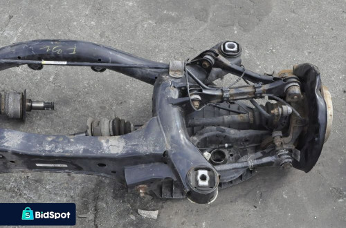 BMW F32 ZAWIESZENIE BELKA TYŁ