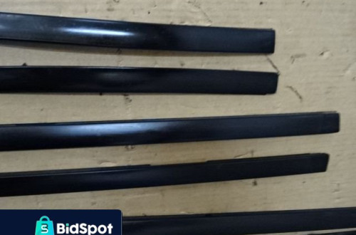 LISTWA LISTWY DACHOWE MAZDA PREMACY I LIFT 01-05 NR205