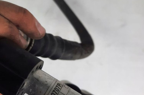Wąż przewód klimatyzacji Audi A4 8K A5 8K0260707P