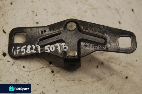 RYGIEL ZAMEK KLAPY BAGAŻNIKA 4F5827507B AUDI A4 B7 SEDAN A6 C6 SEDAN