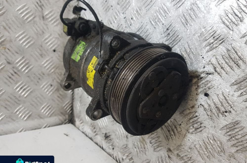 SPRĘŻARKA KLIMATYZACJI VOLVO V70 9171344