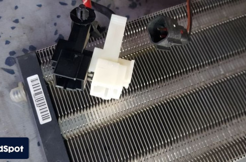 FORD FOCUS MK II NAGRZEWNICA ELEKTRYCZNA 3M51-18L463-FB