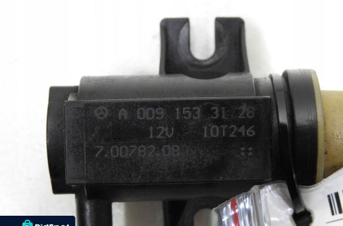 ZAWÓR PODCIŚNIENIA MERCEDES W212 2.2 CDI