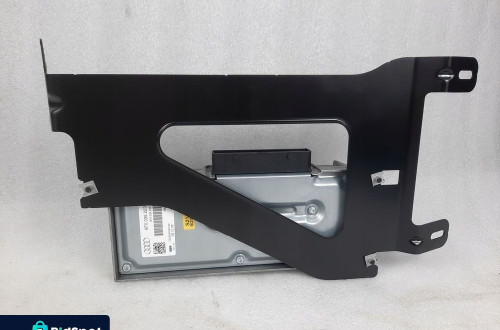 WZMACNIACZ 8T0035223A AUDI A4 B8 A5 8T