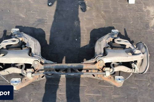 BELKA / SANKI TYŁ AUDI A6 C7