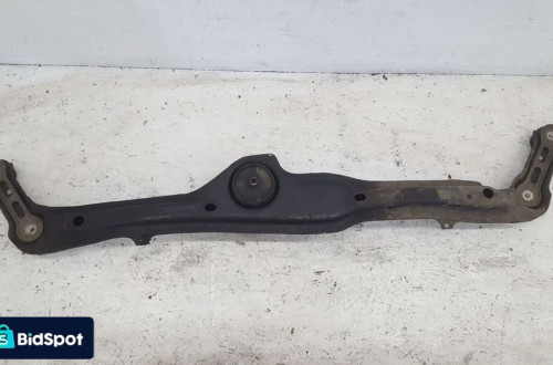 BELKA DOLNA ZAWIESZENIA VOLKSWAGEN GOLF 3 III