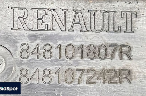 DUSTER II BLENDA KLAPY TYŁ 848101807R